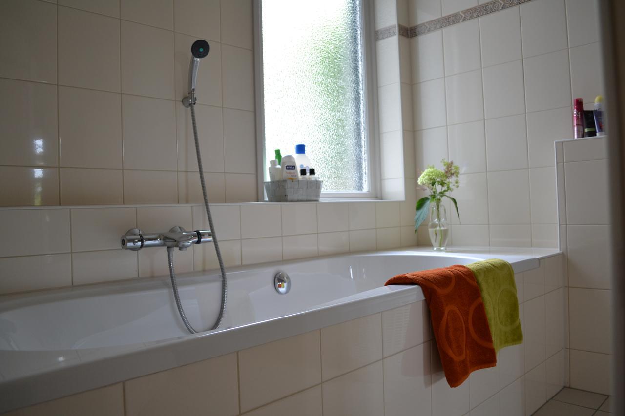 B&B De Zulthe Roden Ngoại thất bức ảnh
