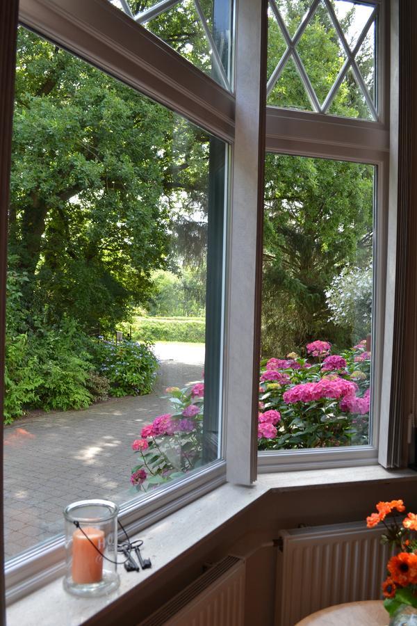 B&B De Zulthe Roden Ngoại thất bức ảnh